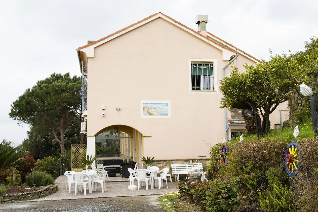 Bed And Breakfast Le Freise Varazze