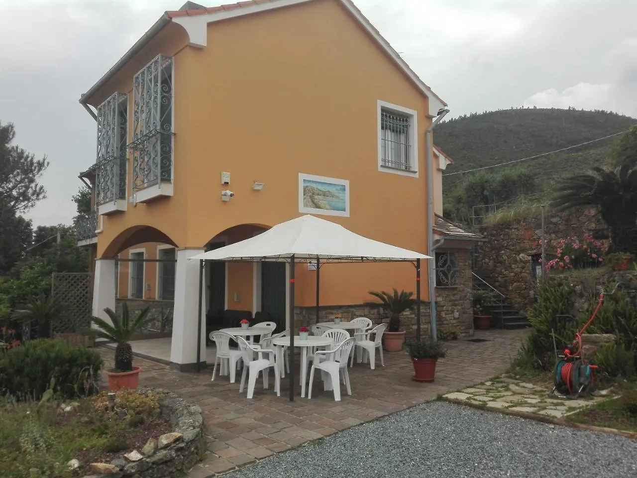 Bed And Breakfast Le Freise Varazze Bed & Breakfast