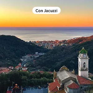 La Roccia Fiorita Con Giardino E Jacuzzi Varazze