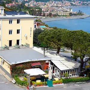 2* Hotel Puntabella