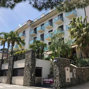 3* Hotel Ariston &